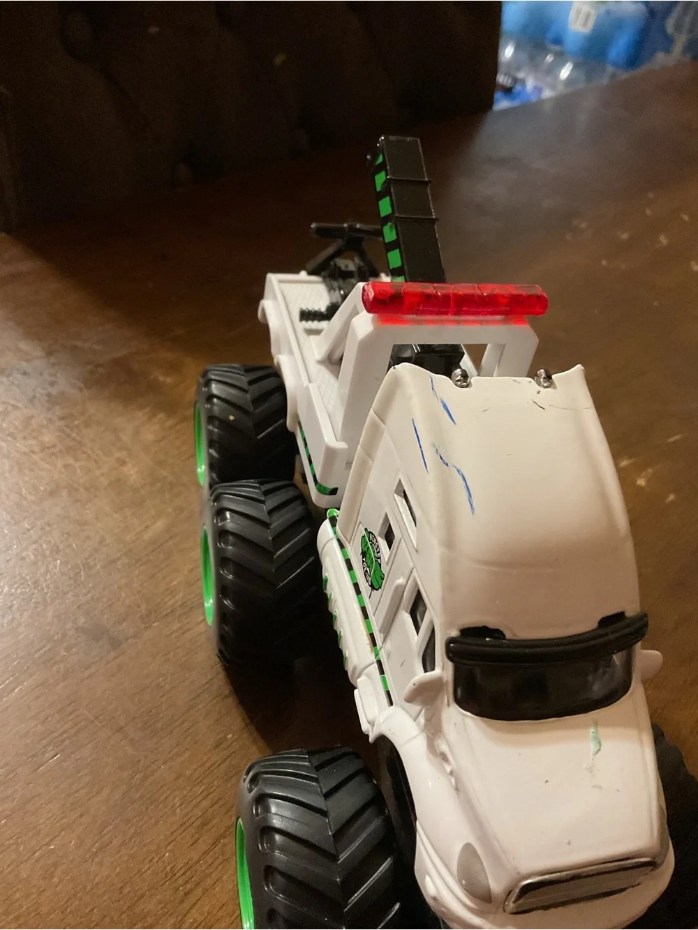 White Monster Truck Toy with Red Light Bar - Kids Off-Road Vehicle